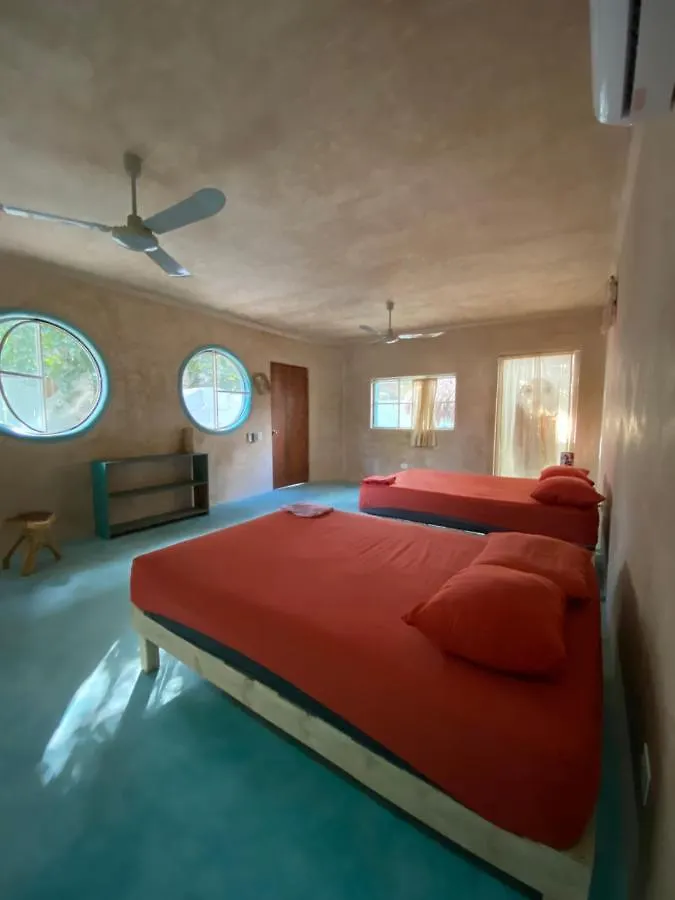 Tubo Tulum Hostel