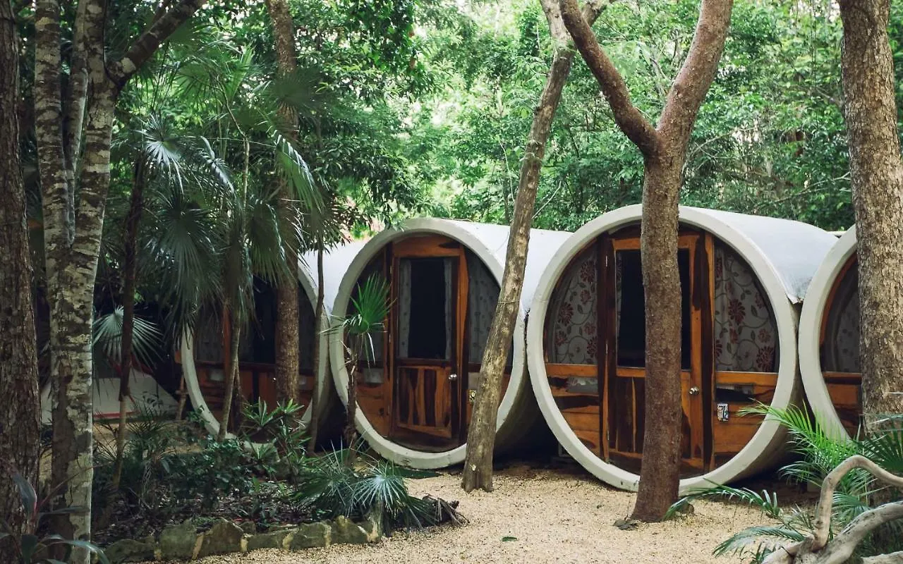 Tubo Tulum Hostel