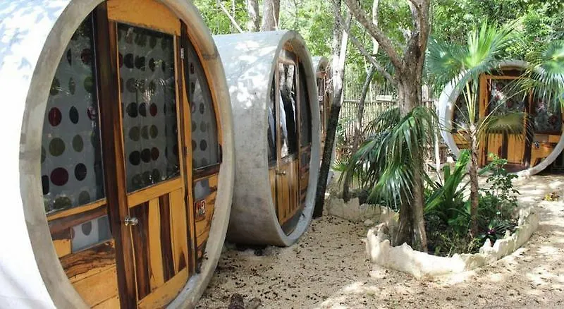 Tubo Tulum Hostel